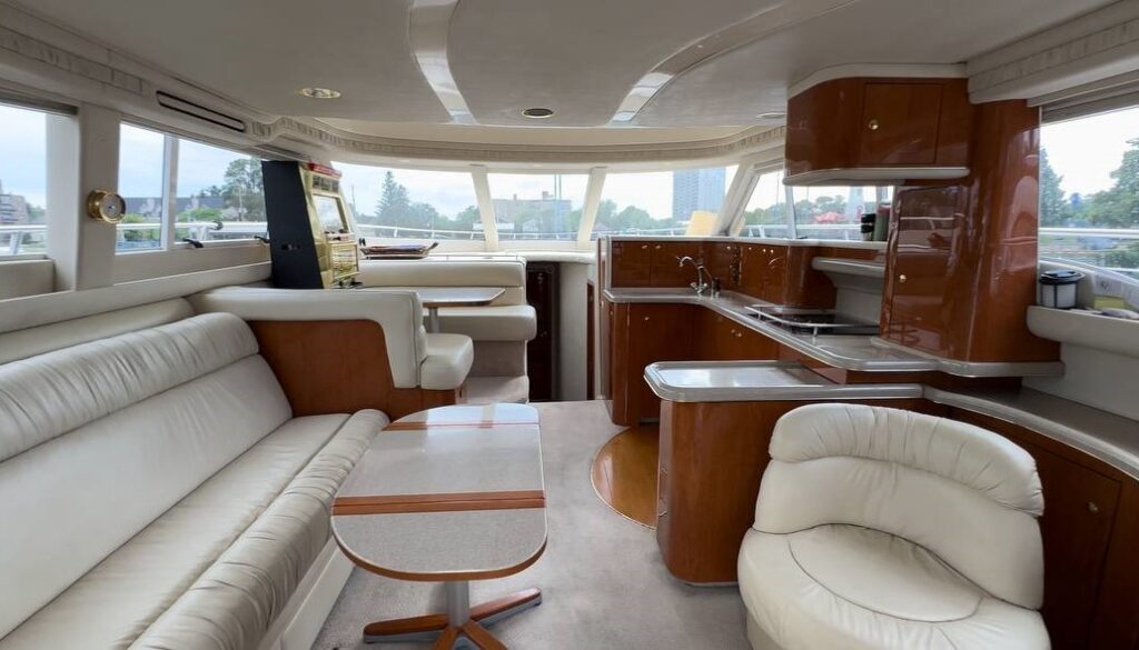 High Quality Boat Detailing in Toronto & GTA. Premium wash + detail for hull, deck, non-skid, stainless & interior. Controlled marina-friendly workflow, sharp finish, optional protection. Clear scope, honest recommendations.