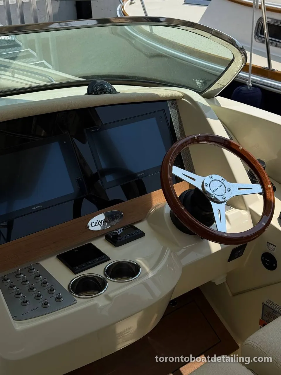 Helm and cockpit kept clean